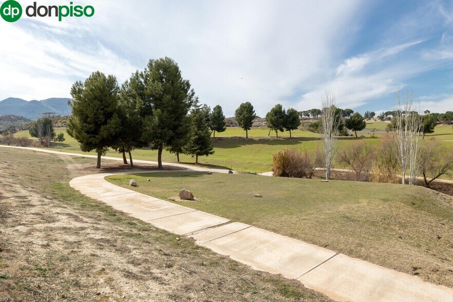 Calle Jacarandá, B2, Villa de Otura, Granada à vendre - Photo de l’immeuble – Image 3 sur 20
