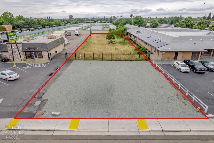 4239 Pacific ave, Stockton, CA à vendre - Photo de l’immeuble – Image 2 sur 22