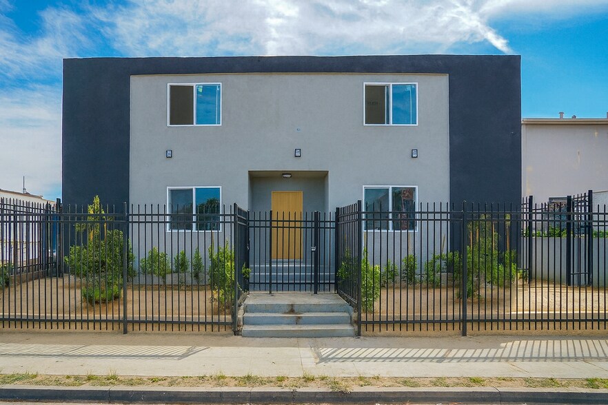 10412 S Figueroa St, Los Angeles, CA à vendre - Photo de l’immeuble – Image 1 sur 34