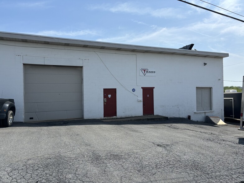 701 E Washington St, Allentown, PA à louer - Photo de l’immeuble – Image 2 sur 5