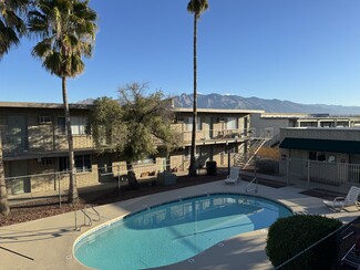 Plus de détails pour 15 E Limberlost Dr, Tucson, AZ - Logement à vendre