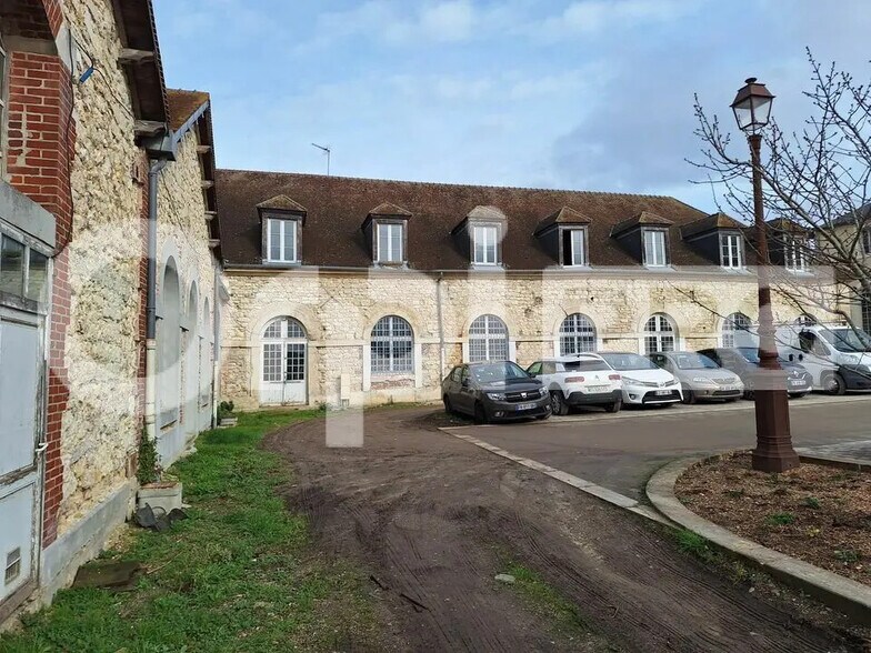 6 Rue De L'Arquebuse, Compiègne à vendre - Photo de l’immeuble – Image 3 sur 4