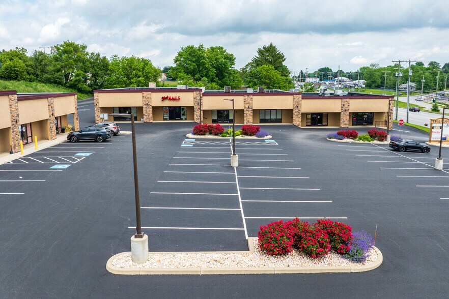 2811-2813 E Prospect Rd, York, PA à louer - Photo de l’immeuble – Image 2 sur 8