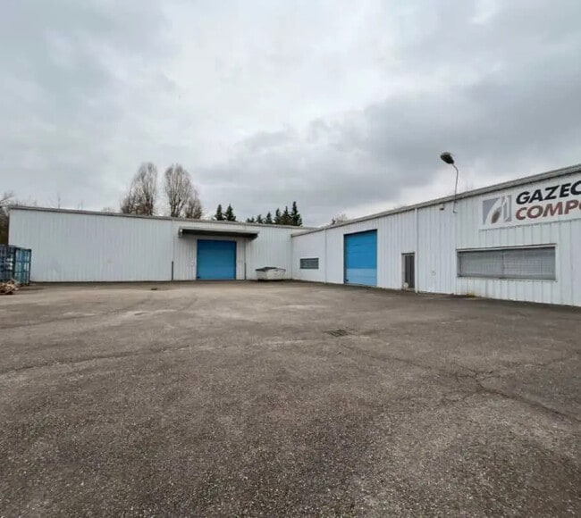 Plus de détails pour 6 Rue Gustave Eiffel, Saint-Symphorien-d'Ozon - Local d’activités à vendre