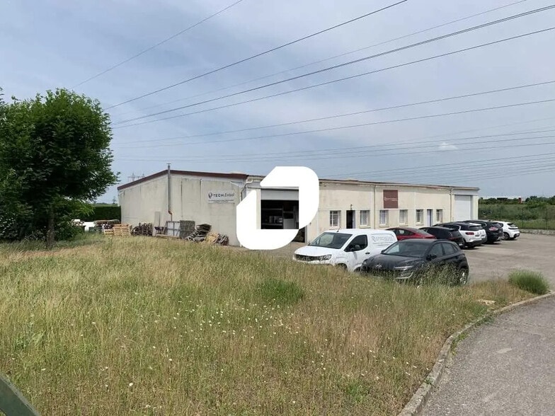 2 Rue Louis Renault, Jonage à louer - Photo de l’immeuble – Image 3 sur 23