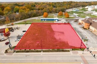 Plus de détails pour 622-626 1st Ave, Coralville, IA - Terrain à vendre