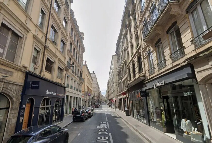 15 Rue De Brest, Lyon à louer - Photo de l’immeuble – Image 1 sur 3