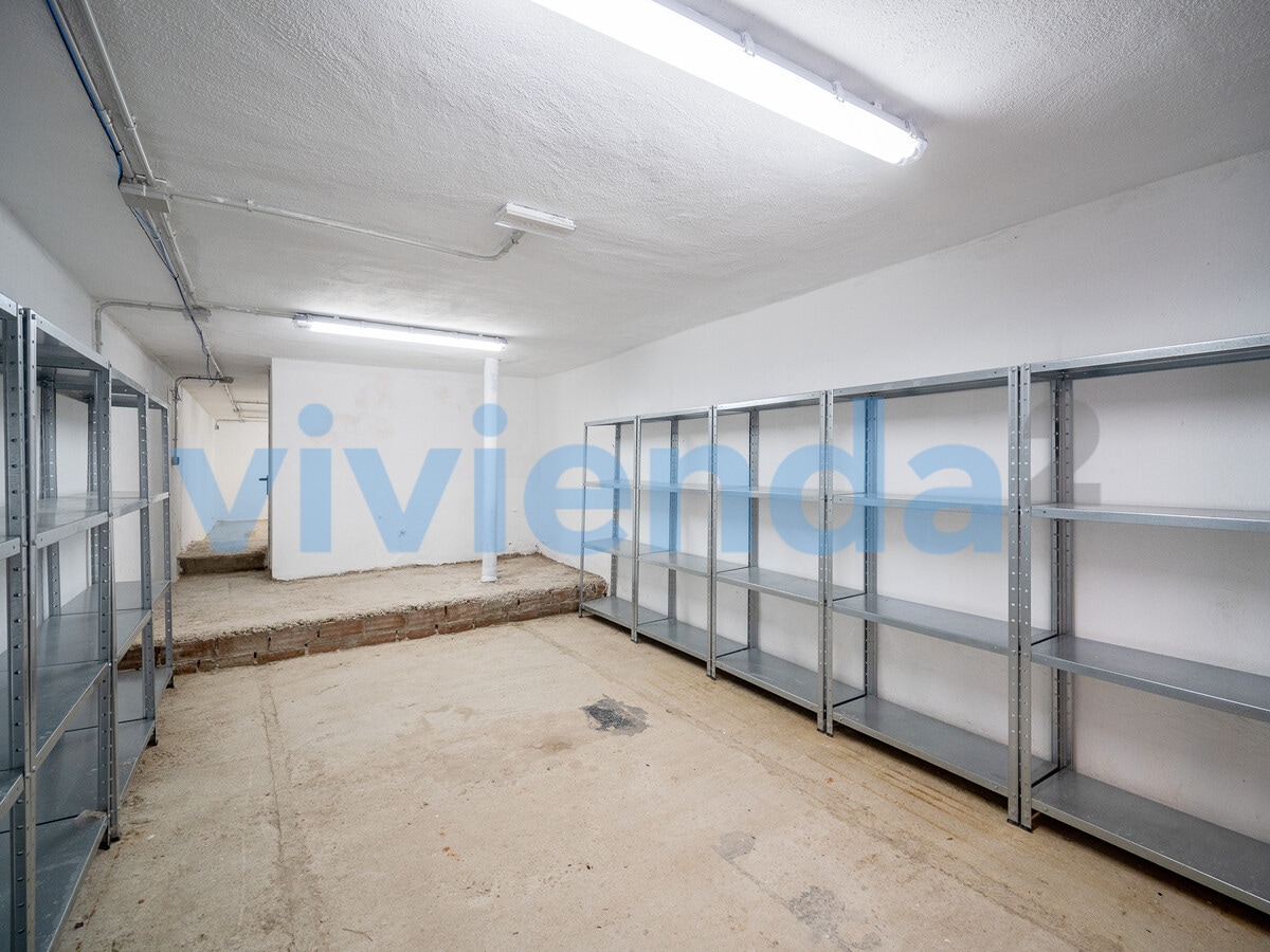 Madrid, MAD 28044 - Lot 1 -  - Photo intérieure - Image 1 of 6
