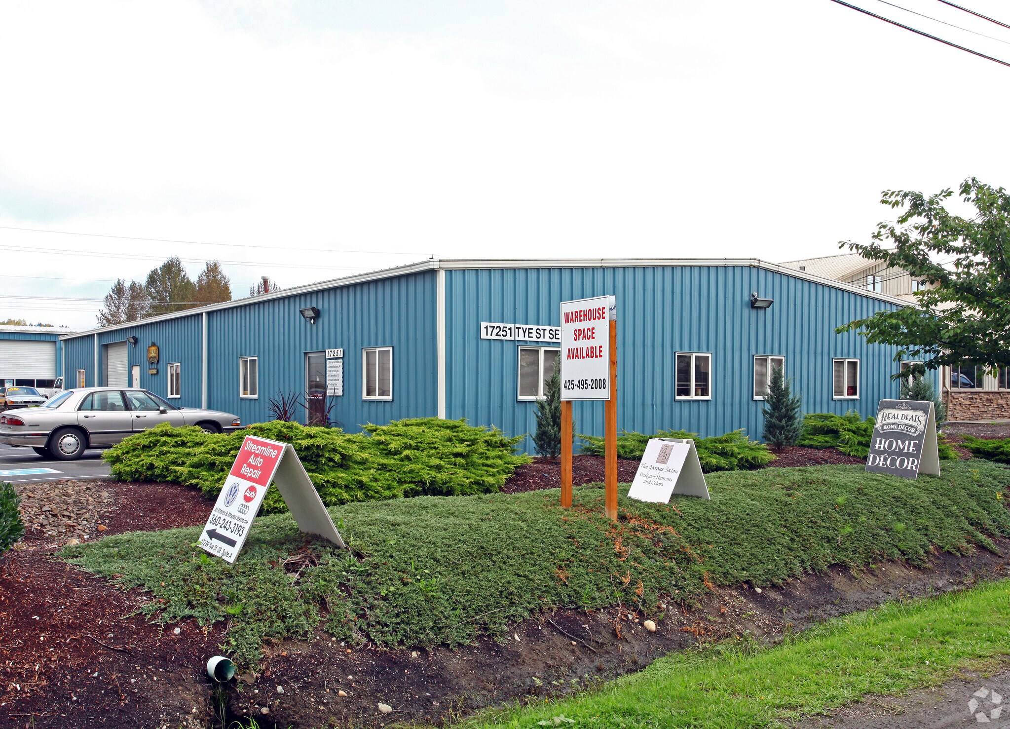 17239-17251 Tye St, Monroe, WA à louer Photo principale– Image 1 sur 3