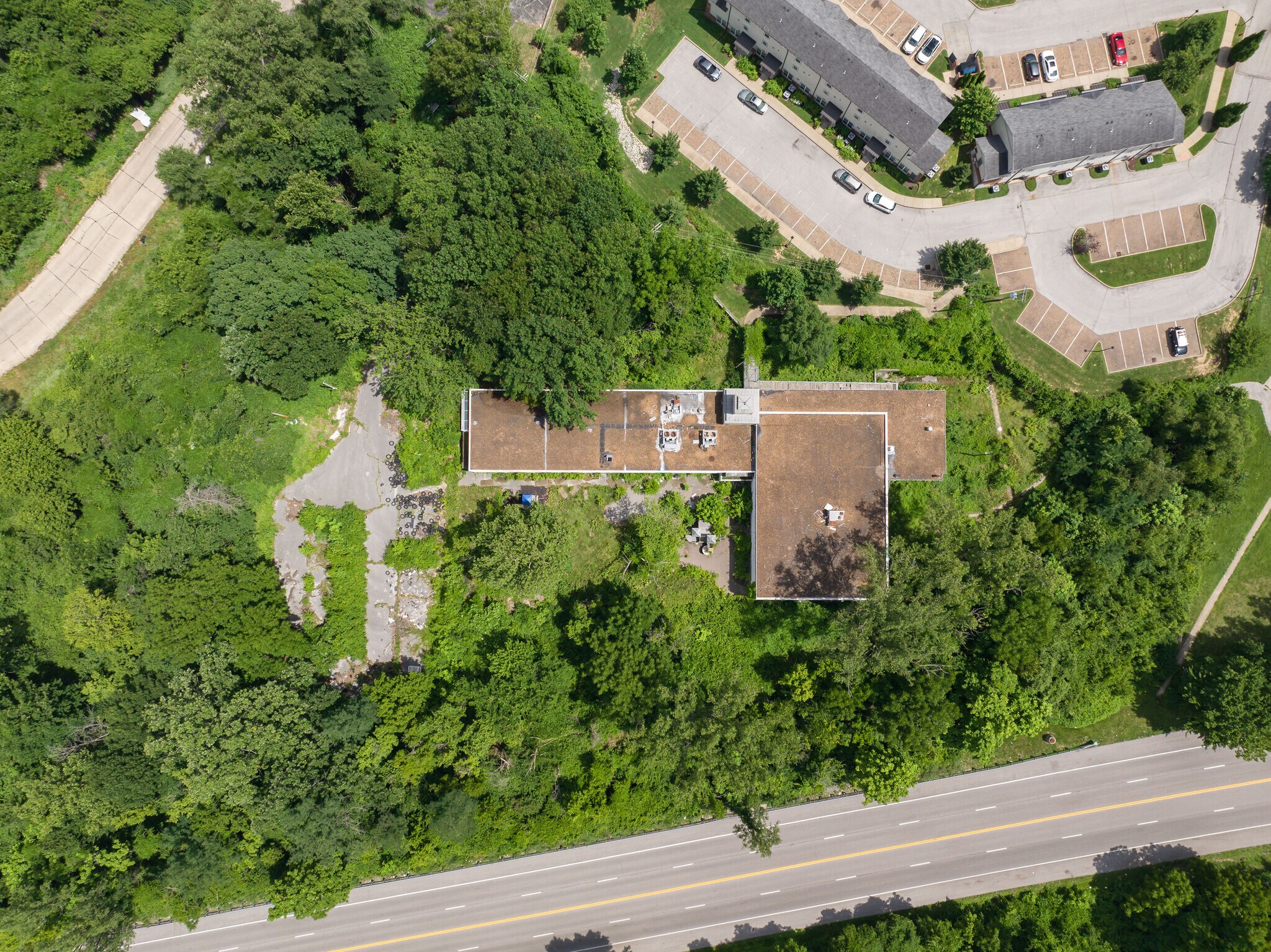 2650 Tyrell Dr, Saint Louis, MO à vendre Photo de l’immeuble– Image 1 sur 20