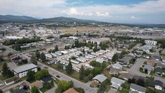 Plus de détails pour 2025 N 10th St, Cranbrook, BC - Logement à vendre