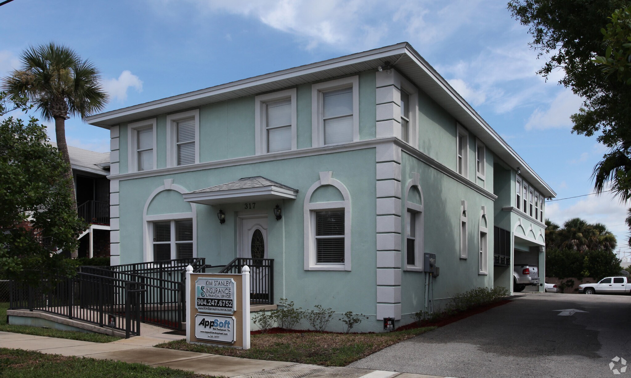 317 4th Ave N, Jacksonville Beach, FL à louer Photo principale– Image 1 sur 19
