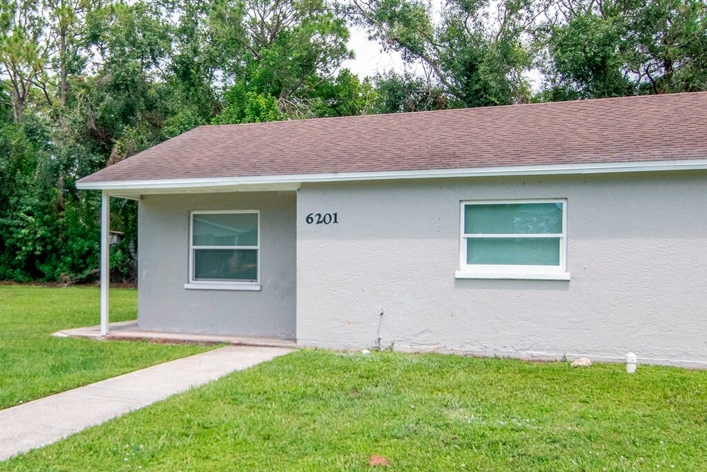 6201-6203 12th Street Ct E, Bradenton, FL à vendre Photo principale– Image 1 sur 10