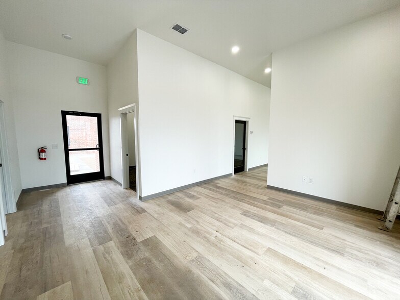 6905 Alcove Ave, Lubbock, TX à louer - Photo intérieure – Image 2 sur 21