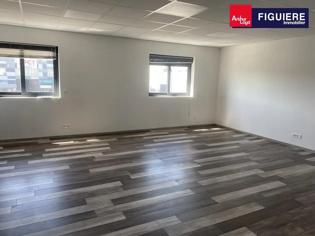 Bureau dans Pélissanne à louer Photo intérieure– Image 1 sur 15