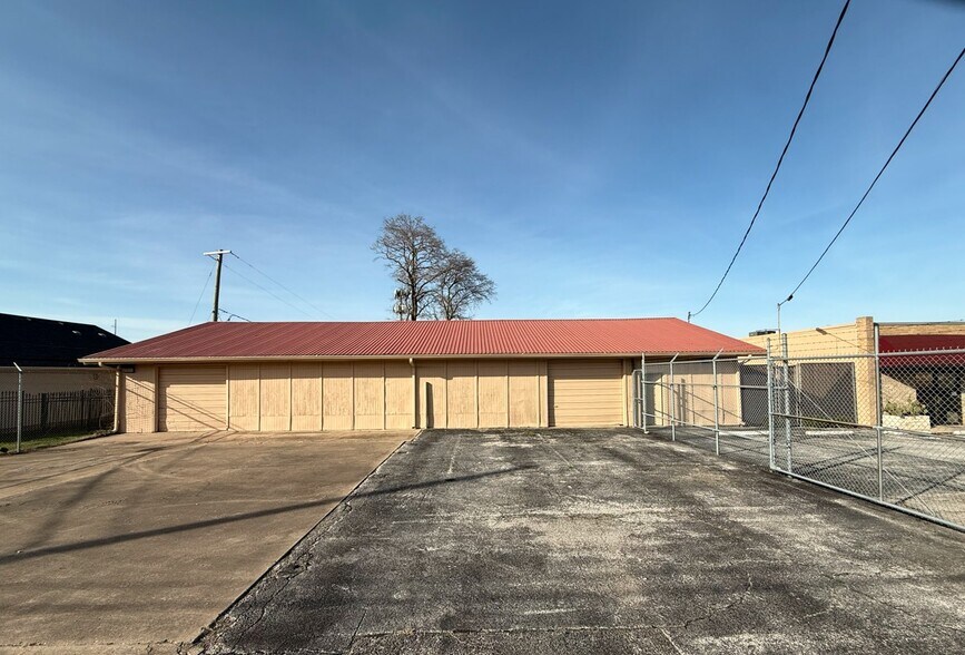 3440 South Fwy, Fort Worth, TX à vendre - Photo de l’immeuble – Image 3 sur 8