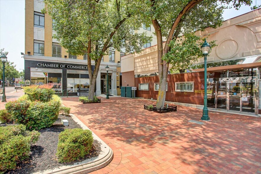 5 Public Sq, Hagerstown, MD à louer - Photo de l’immeuble – Image 2 sur 18