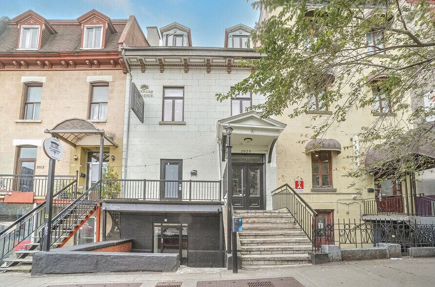 2018-2020 Rue Saint-Denis, Montréal, QC à vendre - Photo de l’immeuble – Image 1 sur 3