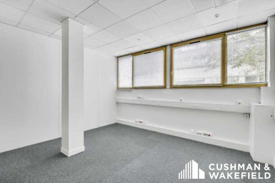 Bureau dans Rueil-Malmaison à louer - Photo intérieure – Image 2 sur 5