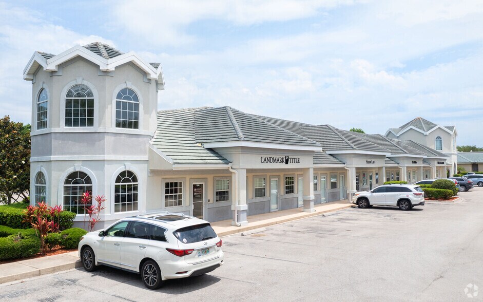 1590 Island Ln, Fleming Island, FL à louer - Photo de l’immeuble – Image 1 sur 13