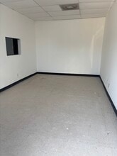 5900-5934 S Loop Fwy, Houston, TX à louer Photo intérieure– Image 2 sur 3