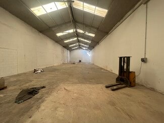 Plus de détails pour Carrer Tenes, 15, Parets del Vallès - Industriel/Logistique à louer