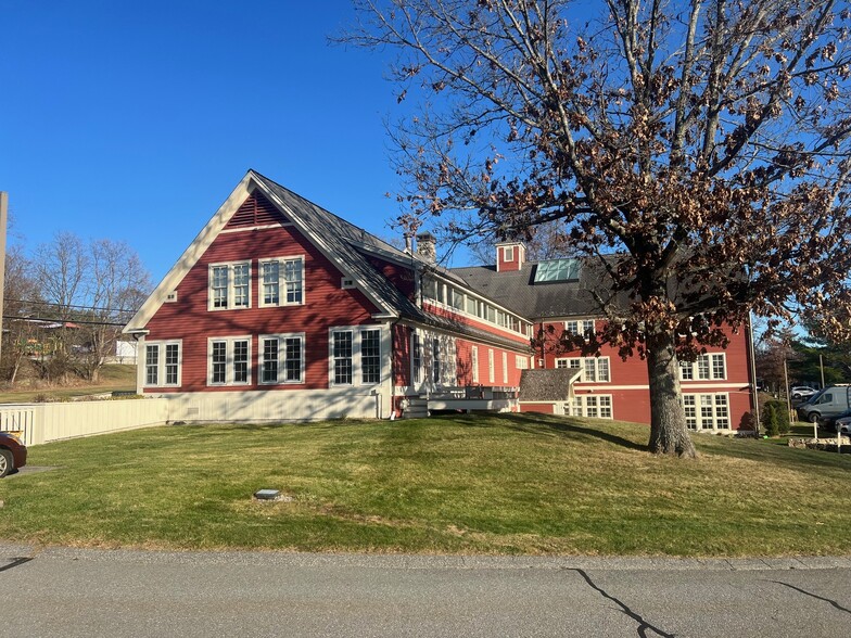 490 Virginia Rd, Concord, MA à louer - Photo de l’immeuble – Image 1 sur 6