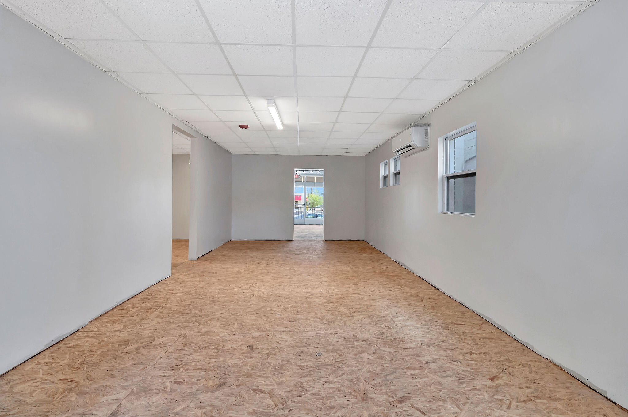 2533-2537 Far Hills Ave, Oakwood, OH à louer Photo de l’immeuble– Image 1 sur 5