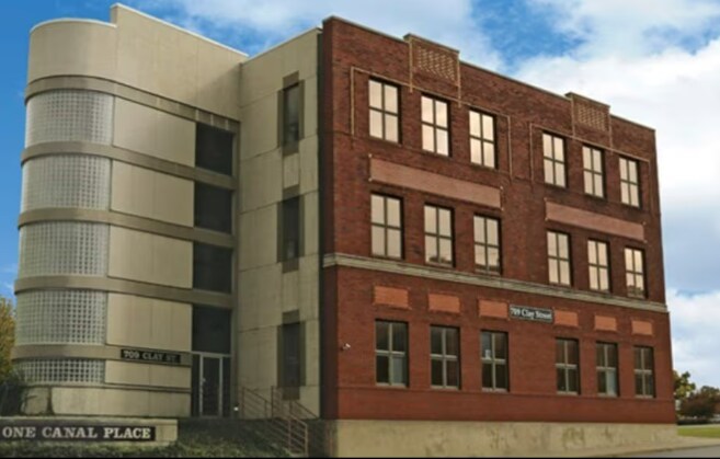 709 Clay St, Fort Wayne, IN à vendre - Photo de l’immeuble – Image 2 sur 14