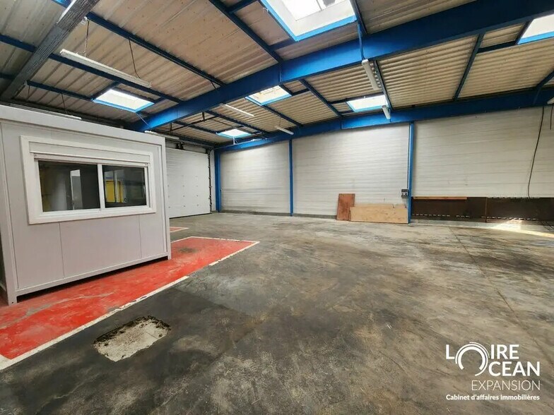 Local d’activités dans La Remaudière à louer - Photo de l’immeuble – Image 3 sur 10
