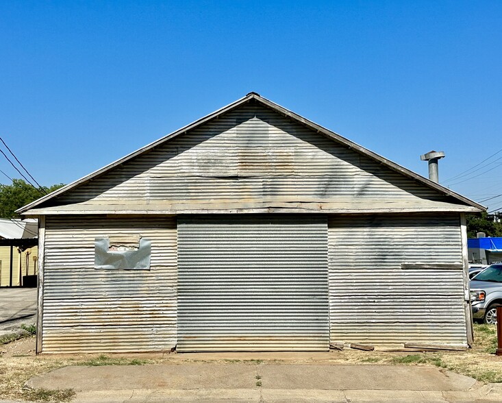 400 Echo st, Graham, TX à vendre - Photo de l’immeuble – Image 3 sur 7