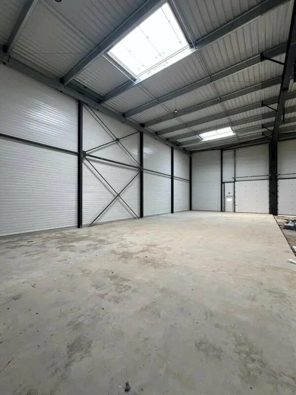 2 Avenue Du Noyer À La Malice, Louvres à vendre Photo de l’immeuble– Image 1 sur 12