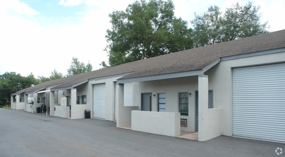 3740 NE 40th Pl, Ocala, FL à louer - Photo de l’immeuble – Image 2 sur 2