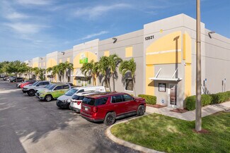 Plus de détails pour 12821 Commerce Lakes Dr, Fort Myers, FL - Industriel/Logistique à vendre