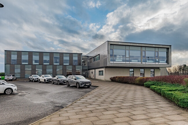 Plus de détails pour 1 Lonmay Rd, Glasgow - Bureau à louer