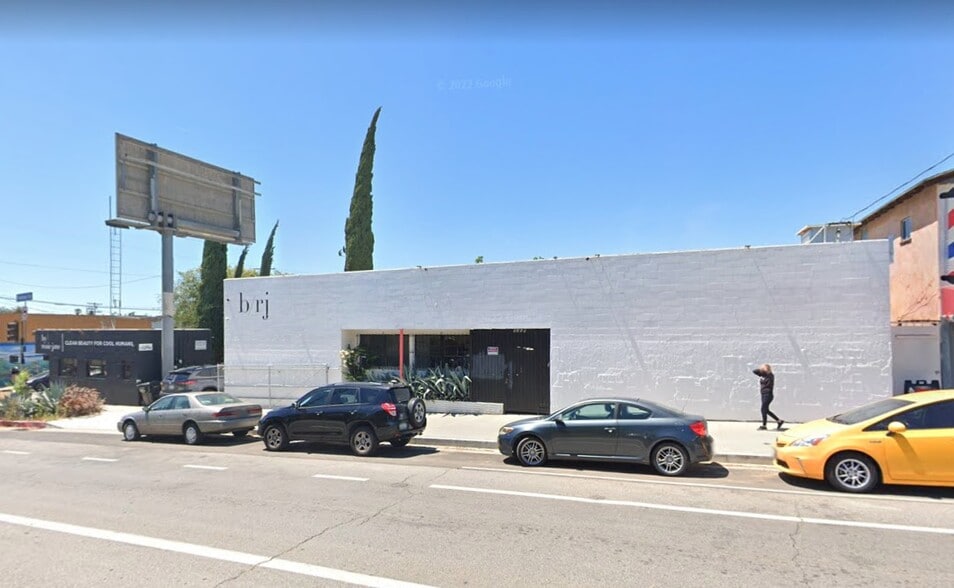 3351 Fletcher Dr, Los Angeles, CA à louer - Photo de l’immeuble – Image 3 sur 13