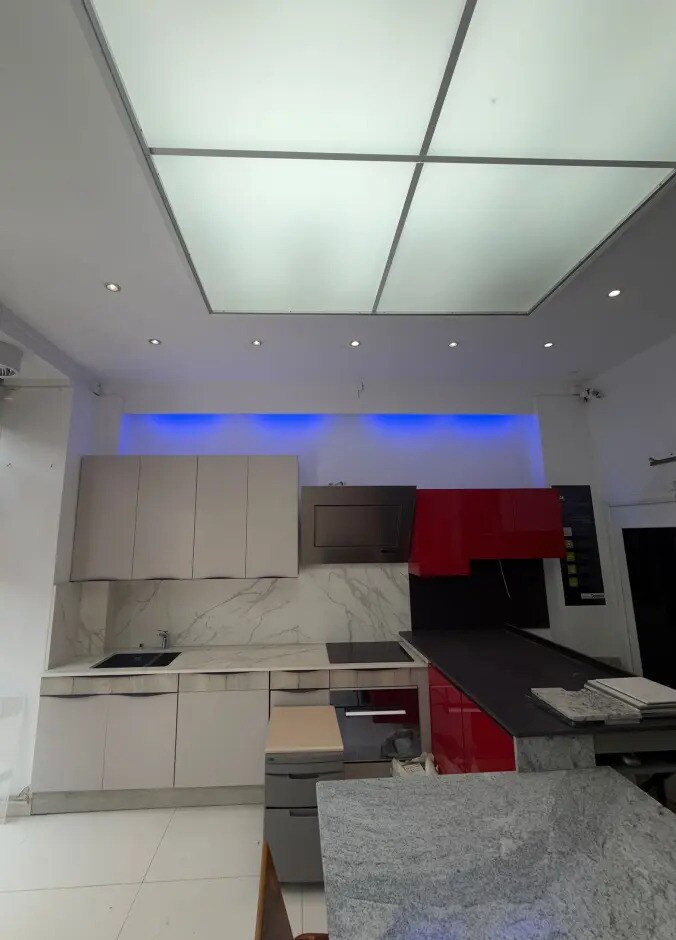 Local commercial dans Paris à louer Photo de l’immeuble– Image 1 sur 5