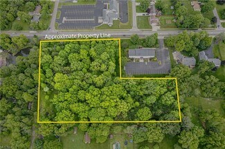 Plus de détails pour 196 N Broad St, Canfield, OH - Terrain à vendre