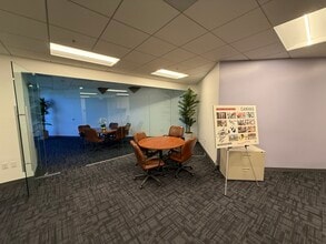 3070 Bristol St, Costa Mesa, CA à louer Photo intérieure– Image 2 sur 7