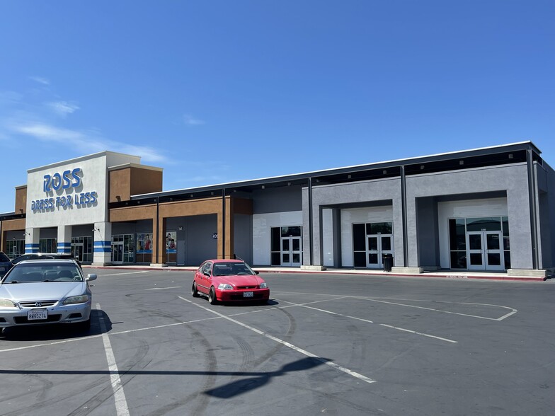 5050-5200 Stockton Blvd, Sacramento, CA à louer - Photo de l’immeuble – Image 1 sur 10