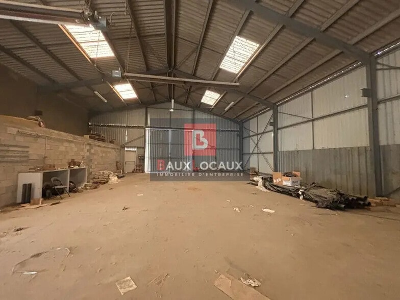 Industriel/Logistique dans Châteaurenard à vendre - Photo intérieure – Image 3 sur 9