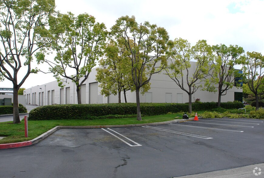 12625 Danielson Ct, Poway, CA à louer - Photo de l’immeuble – Image 2 sur 2