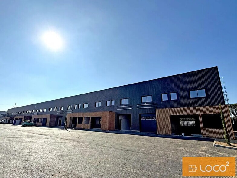 Local d’activités dans Toulouse à louer - Photo de l’immeuble – Image 3 sur 7