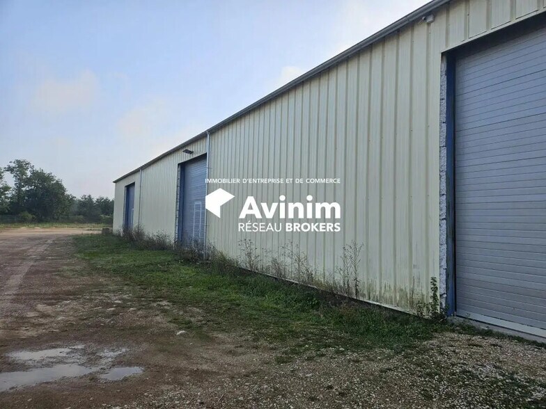 Industriel/Logistique dans Laiz à vendre - Photo de l’immeuble – Image 1 sur 6