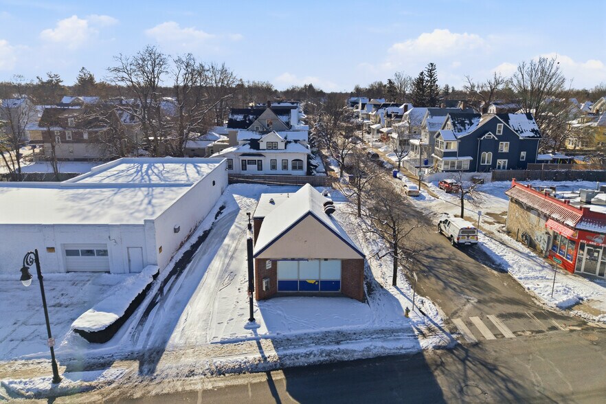 1143 State St, Springfield, MA à louer - Photo de l’immeuble – Image 3 sur 8