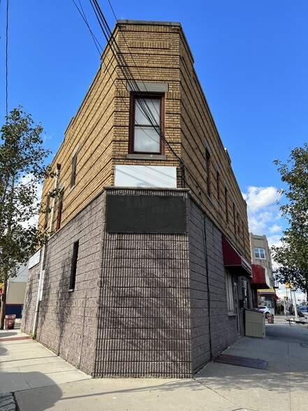 600 Summit Ave, Union City, NJ à louer - Photo de l’immeuble – Image 2 sur 10