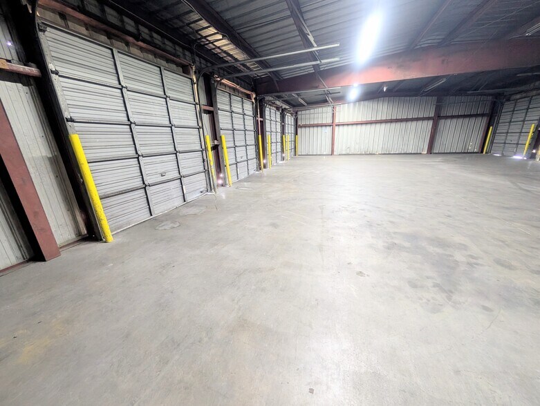 501 Main, Gas, KS à vendre - Photo de l’immeuble – Image 2 sur 10