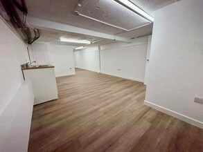 10 South Trinity Rd, Edinburgh à louer Photo de l’immeuble– Image 1 sur 10