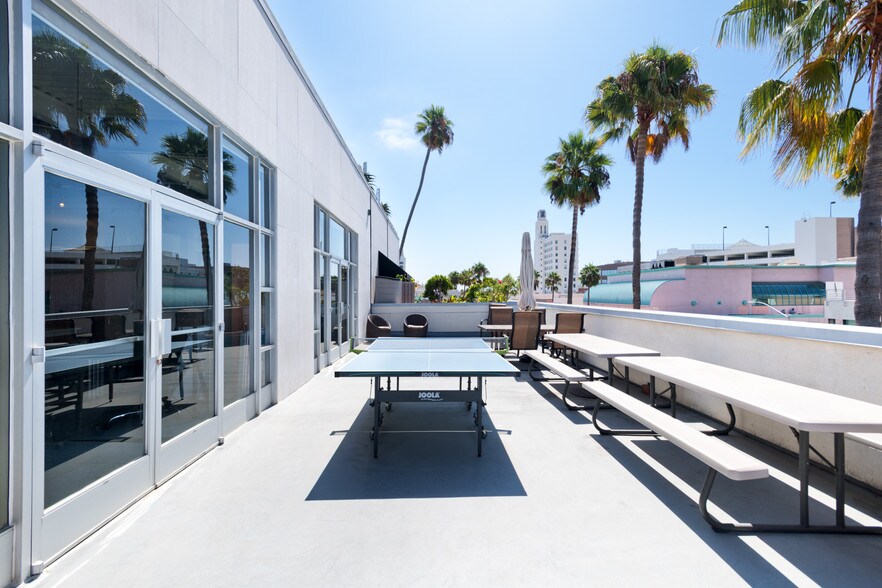 301 Arizona Ave, Santa Monica, CA à louer - Photo intérieure – Image 2 sur 23