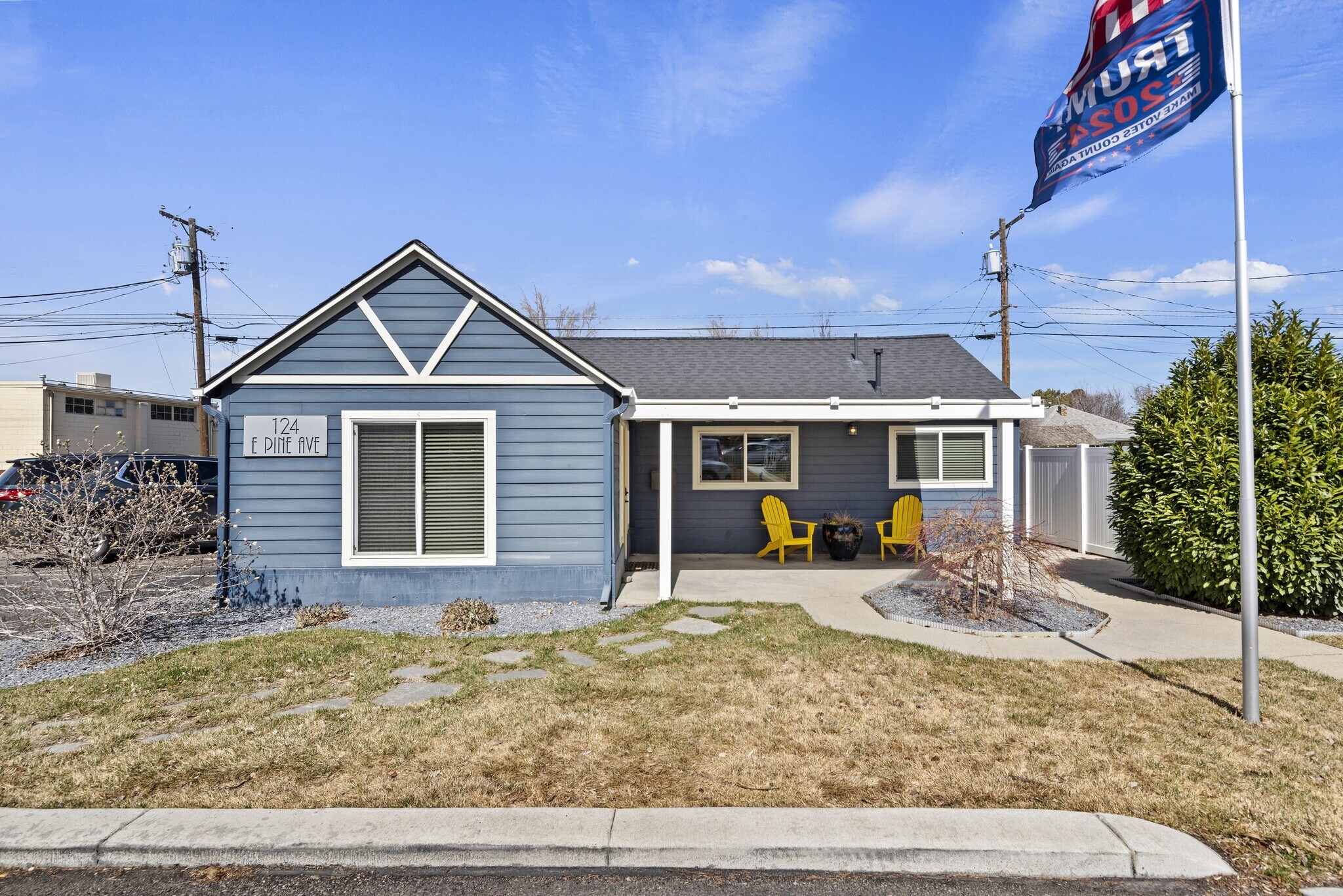 124 E Pine Ave, Meridian, ID à vendre Photo de l’immeuble– Image 1 sur 33